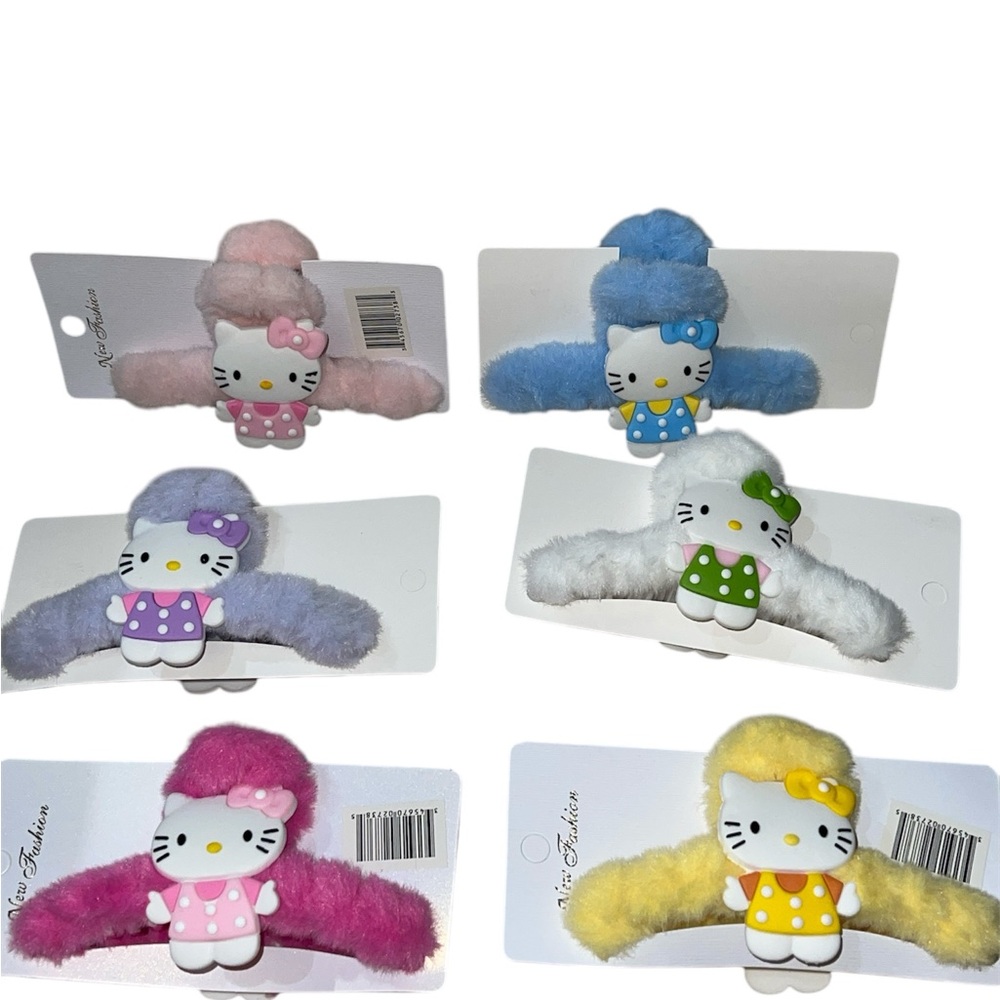 HELLO KITTY 3D FUZZY HAIR CLAW CLIPS